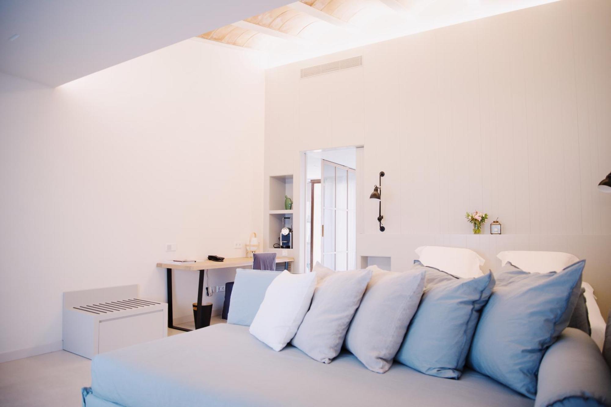 Mas Falgarona Hotel Boutique & Spa Avinyonet de Puigventós エクステリア 写真